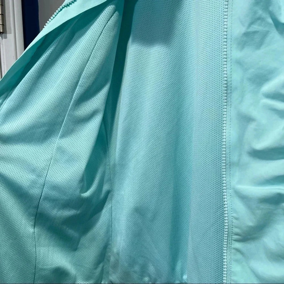 Fila light weigh exercise women’s jacket size S - Picture 14 of 16